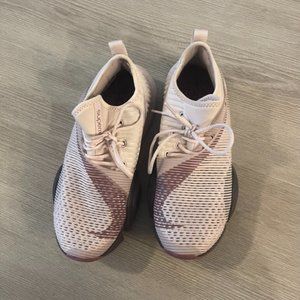 Nike HIIT shoes US women's 7.5